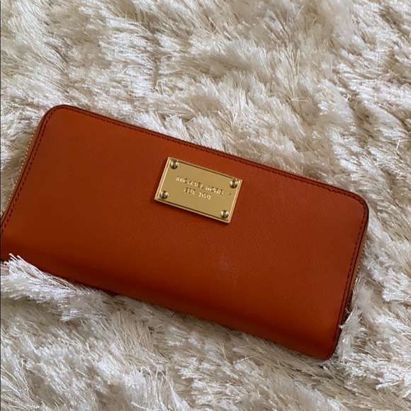 orange michael kors wallet